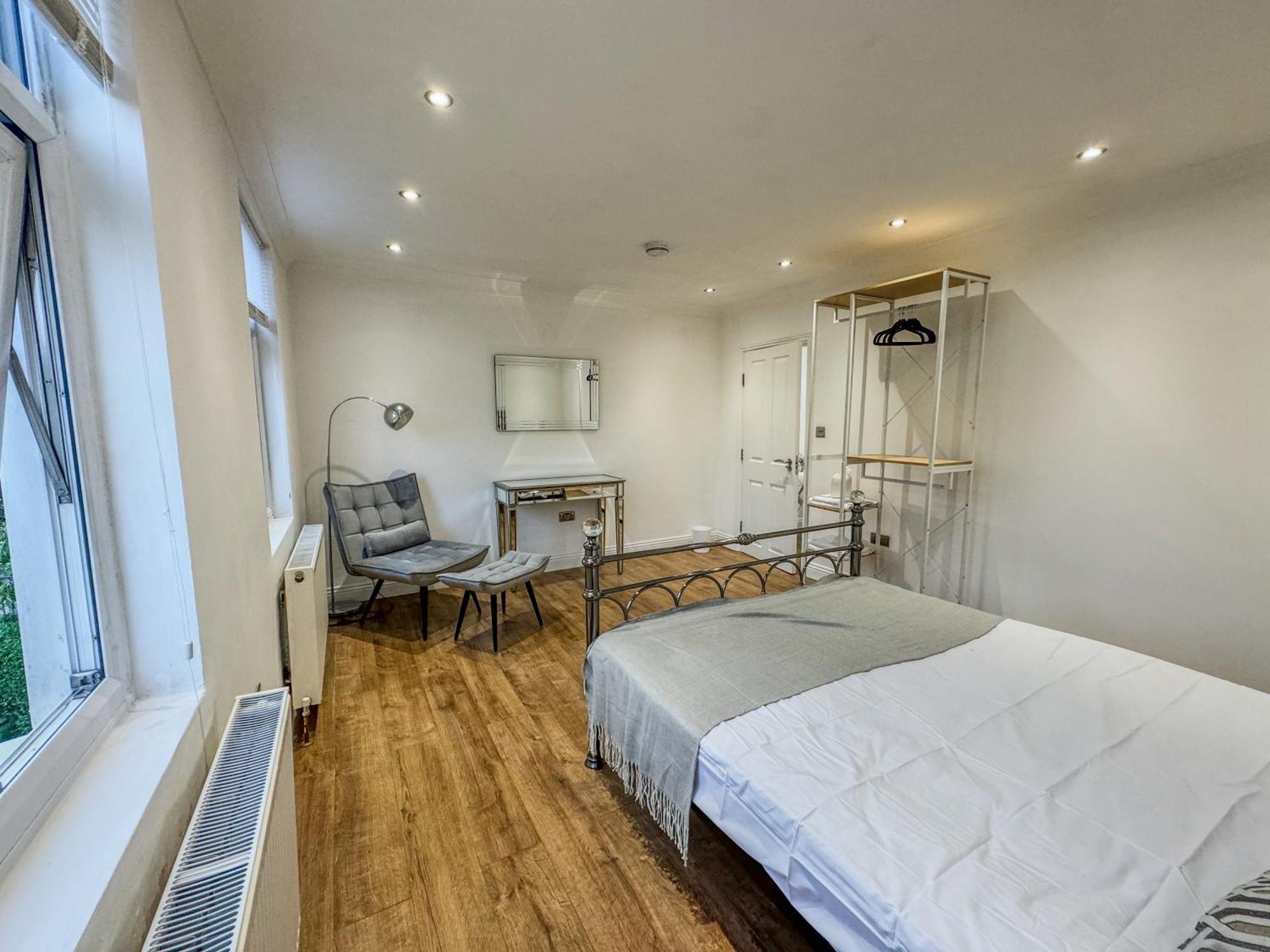 Вилла Stratford House Лондон Экстерьер фото
